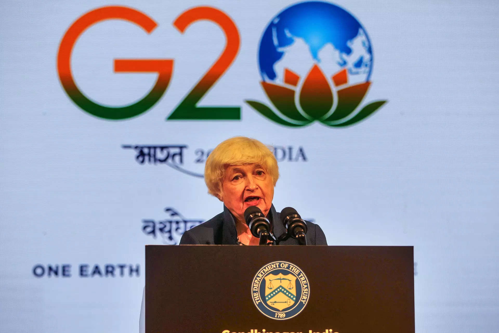 Die USA arbeiten auf der Bühne mit Indien zusammen, um seinen Energiefortschritt zu beschleunigen, sagt Yellen