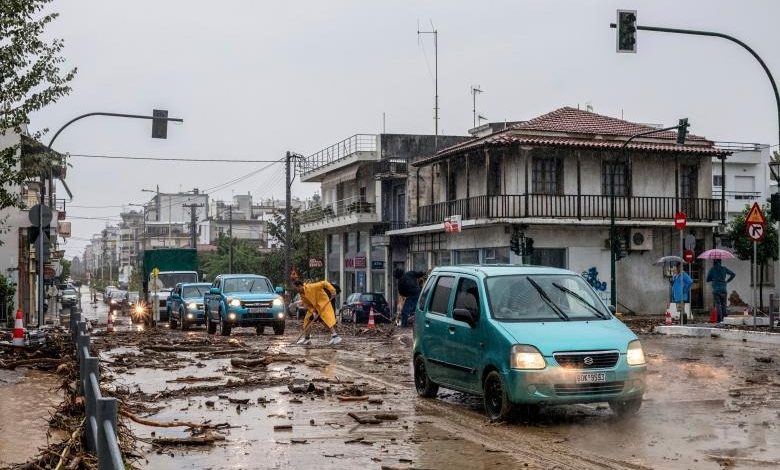 Tödliche Überschwemmungen in der Türkei und Griechenland: Meteorologen warnen vor weiteren Unwettern