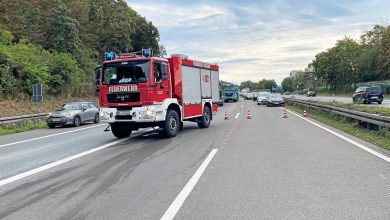 Schwerer Unfall auf der A46 bei Letmathe: Drei Verletzte und Vollsperrung