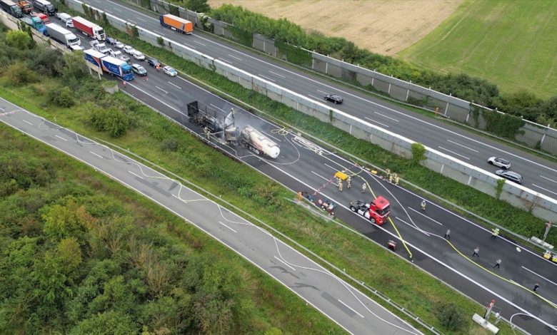 Schwerer Lkw-Unfall auf der A2: Vollsperrung bis mindestens Dienstag