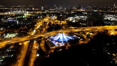 Kölner Weihnachtszirkus 2023: Ein Fest der Akrobatik und Komik am Zoobrücke