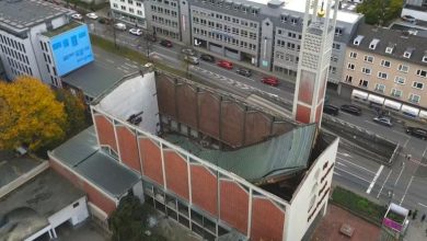Dach der historischen Elisabethkirche in Kassel eingestürzt: Großeinsatz der Feuerwehr