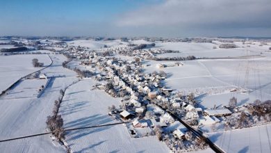 Winterchaos in Aichach-Friedberg: Schnee behindert den Alltag und gefährdet die Tierwelt